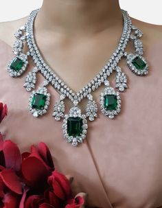 925 Sterling Silver, Luxury Jewelry, Necklace For Girls, Womens Necklace, American Diamond, Emerald Jewelry Set, Silver Necklace, Simulated Emerald, Luxury Jewelry, Antique Jewelry, Replica Jewelry, Historical Necklaces, Maharaja Necklace, Flower Necklace, Bridal Wedding Set 💍 𝐏𝐑𝐎𝐃𝐔𝐂𝐓 𝐃𝐄𝐓𝐀𝐈𝐋𝐒 💍 ➡ Type : Necklace ➡ Base Metal : 925 Sterling Silver ➡ Gemstone : Emerald ➡ GemStone Creation : Lab created ➡ Color : Green ➡ Diamond : Cubic Zircon ➡ Diamond Color : White ➡ We use AAAAA Red Carpet Jewelry, Replica Jewelry, Silver Lab, Silver Cocktail, Royal Jewels, Cz Jewelry, Wedding Jewellery Necklace, Latest Jewellery, Emerald Jewelry