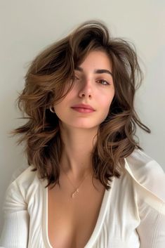 Most Beautiful Haircuts, Short Light Brown Hair, The Butterfly Haircut, Teen Haircuts, Shortish Hair, Hair Today Gone Tomorrow