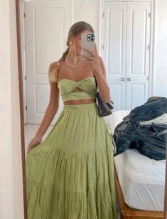 Surfergirl Style, Looks Pinterest, Skandinavian Fashion, Looks Party, Piece Prom Dress