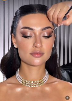 Make Up For Green Dress Outfit, Makeup Engagement Look, Bridal Glam Makeup Brown Eyes, Wedding Makeup For Green Eyes Bridal, Gold Dress Makeup, Cool Toned Makeup, Blue Eyes Wedding Makeup, Brown Eyes Hair, Champagne Makeup