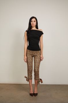 EMMA CAPRI LEOPARD Capris Outfit, Leopard Print Skirt Outfit, Capri Pants Outfits, Embellished Leggings, Printed Skirt Outfit, Leopard Outfit, Cheetah Pants, Corporate Baddie, Capri Outfits