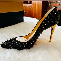 Beautiful And Will Compliment Any Outfit. From Dresses To Jeans. Authentic Christian Louboutin. Brand New. Made In Italy. Size 40 White Louboutin, Wood Platform Heels, Black Patent Heels, Strappy High Heels Sandals, Glitter Pumps, Christian Louboutin So Kate, Patent Heels, Louboutin Heels, Strappy High Heels