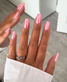 Pink Holiday Nails Summer, Summer Holiday Nails 2024, Nail Inspiration Summer 2024 Square, Paznokcie Hello Kitty, Biab Nails, Sculptured Nails, Chrome Nails Designs, Special Nails