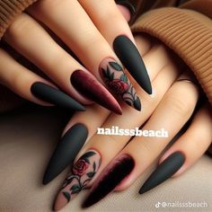 Gothic Nail Inspiration, Gothic Pedicure, Black Rose Nail Art, Dark And Moody Nails, Dark Romance Nails, Morticia Addams Nails, Fall Nail Looks, Nails With Roses Design, Black Rose Nails