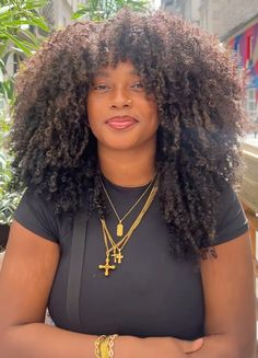 Type 4 Hair, Pelo Afro, Beautiful Curly Hair, Natural Hair Tips, Long Curly Hair, Curly Girl, Long Curly, Black Girls Hairstyles, Big Hair