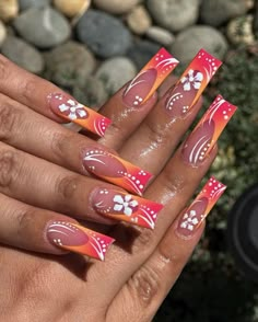 35 Stunning Sunset Nail Designs: Embrace the Beauty of Dusk on Your Fingertips Hawaii Nails, Sunset Nails, Tropical Nails, Colored Acrylic Nails, Short Square Acrylic Nails