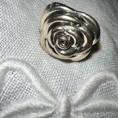 Beautiful Ss Rose Ring By Jai , Great Quality Silver Jewelry Size 7 Box -A Silver Rose Ring, Rose Ring, Ring Size 7, Silver Roses, Womens Jewelry Rings, Silver Jewelry, Ring Size, Size 7, Women Jewelry