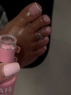 #toenails #toenailcare #nailsofinstagram #pedicure #frenchnails #frenchtipnails Pedicure Tips, Dope Nails, Nails