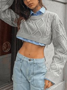 Cable Knit Cropped Sweater - AnotherChill Crop Top Styles, Sweater Streetwear, Beige Pullover, Pull Beige, Oversize Pullover, Solid Color Sweater, Cropped Pullover, Legging Sport, Sleeves Clothing