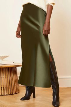 Lasaky - Silk Elastic Waist Side-Slit Midi Skirt Green Satin Skirt Outfit, Green Satin Skirt, Green Silk Skirt, Long Satin Skirt, Silk Maxi Skirt, Silk Midi Skirt, Love Roses, Umbrella Skirt, Party Skirt