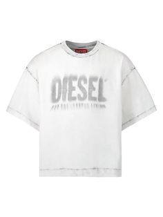 Kids White T Shirt, White T Shirt Design Ideas, Diesel Clothes, Diesel Outfit, Diesel Tshirt, Diesel Shirt, Diesel Top, Off White Shirt, Diesel Clothing