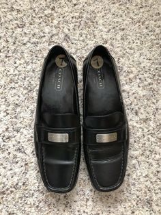 Coach Womens Shoes Black Leather Loafers P334Size 7 B. Luxury Coach Loafers For Formal Events, Classic Coach Loafers With Leather Sole, Classic Coach Leather Loafers, Coach Round Toe Business Loafers, Coach Classic Slip-on Loafers, Classic Coach Slip-on Loafers, Coach Business Loafers With Round Toe, Classic Coach Loafers For Formal Occasions, Coach Black Loafers With Round Toe