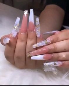 ♆🤍 IG:@astro.ab_ Gold Acrylic Nails, Long Acrylic Nail Designs, Nails Design With Rhinestones, Long Acrylic Nails Coffin, Acrylic Nails Coffin Pink, Long Square Acrylic Nails, Bling Acrylic Nails