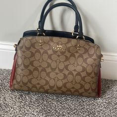 Great Condition. Bags Coach, Coach Purse, Brown Orange, Coach Purses, Coach Bags, Shoulder Bags, Bag Lady, Purse, Shoulder Bag