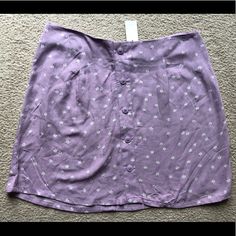 Womens Aeropostale Large Lavender Purple High Rise Button Front Floral Skirt Nwt Spring Mini Length Skort With Buttons, Casual Lavender Skirt, Spring Button-up Skort With Button Closure, Casual Lavender Mini Skirt, Spring Button-up Mini Skirt, Lavender Casual Mini Skirt For Spring, Casual Lavender Mini Skirt For Spring, Summer Button-up Skort With Button Closure, Spring Button-up Skort With Buttons