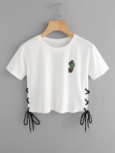 Cactus Patch Eyelet Lace Up Side Tee Cactus Patch, Stil Boho, Crop Top Hoodie, Crop Top Outfits, Tween Outfits, Dream Clothes