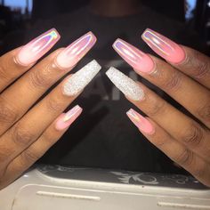 Human Claws, Sparkly Nail Designs, Pink Holographic Nails, Long Nail Designs, Matte Nails Design, Glam Nails