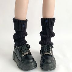 This price is for a pair of leg warmers only, others are not included.   	 		 			Size 			Free Size 		 		 			Length 			35.5 		 		 			Width 			22 Winter Fitted Leg Warmers For Streetwear, Fitted Leg Warmers For Winter Streetwear, Winter Streetwear Socks, Black Leg Warmers For Cold Weather, Casual Thick Leg Warmers, Casual Thick One Size Leg Warmers, Cozy Black Mid-calf Leg Warmers, Thick Casual One-size Leg Warmers, Casual One-size Thick Leg Warmers