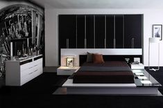 VIG Furniture Eastern King Impera Modern-Contemporary lacquer platform bed  VGWCIMPERA-EK Black Floor Bedroom, Floor Bedroom Ideas, Contemporary Bedroom Design, Platform Bedroom Sets, Contemporary Bedroom Furniture, Bed Platform, Floor Bedroom, Modern Platform Bed, Italian Interior Design