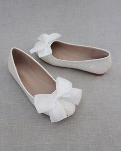 Glitter Ballet Flats, 16 Dress, White Rock, Sweet 16 Dresses, Flats Shoes, Satin Bow, White Glitter, Fashion Kids, Dress Ideas