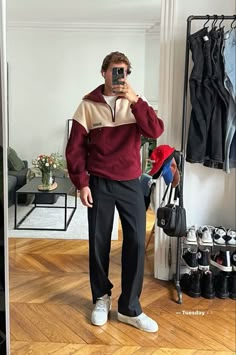 Mens Clothing Autumn, Men’s Fall Looks 2023, Men 2023 Fall Fashion, University Outfit Men Casual, Mens Casual Fall Outfits 2023, University Fits Men, Minimal Winter Outfit Men, San Francisco Aesthetic Outfits Men, European Fashion Men Casual Street Style