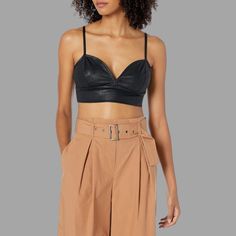 Nwt The Drop Women's Cristina Fitted Leather Look Bra Top. Size Extra Large. Black. 80% Nylon, 20% Elastane. Bodice Seaming Details. Length 13” Pit To Pit 17” Drop Top, The Drop, Bra Top, Bra Tops, Large Black, Extra Large, Bodice, Womens Tops, Crop Tops