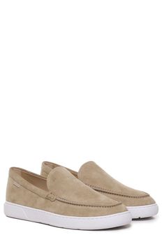 100% Fabric, 100% Leather, 100% Suede, 100% Rubber Casual Beige Moccasins With Leather Footbed, Casual Brown Calf Leather Slip-ons, Fall Leather Slip-ons With Suede Lining, Casual Slip-on Leather Shoes In Calf Leather, Casual Moccasins With Leather Lining For Fall, Casual Beige Plain Toe Loafers, Casual Calf Leather Shoes For Business, Casual Beige Loafers For Fall, Fall Leather Low-top Moccasins