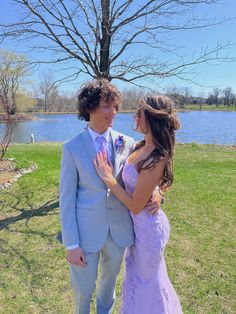 Prom Purple Dress Couple, Light Purple Winter Formal Dresses, Purple Prom Dress And Suit, Purple Prom Dress Nails, Purple Prom Dress With Date, Light Purple Prom Dress Couple, Purple Prom Aesthetic, Lilac Prom Couple, Light Purple Prom Couple