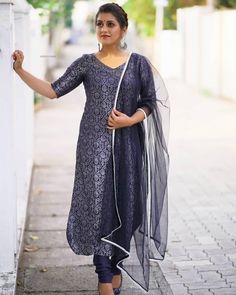 Sarayu Mohan, Fashion Designer Aesthetic, Punjabi Dress Design, Style Outfits Summer, Summer Fall Outfits, Designer Aesthetic, Aesthetic Summer Outfits, Salwar Dress, Designer Kurti Patterns