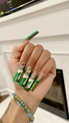 @AngieDiors Long Square Acrylic Nails Baddie, Vegas Ootd, Bohemian Nails, Poppin Nails, Boho Nails, Retro Nails, Diy Acrylic Nails