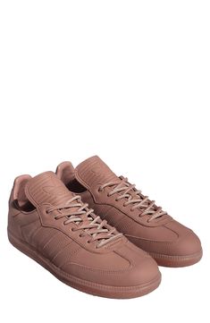 Clean-lined and crisp, this low-top sneaker is a forever-chic style that's as luxe as it is low-key. Lace-up style Leather upper and lining/rubber sole Imported Sneaker Men, Low Key, Samba, Up Styles, Mens Shoes Sneakers, Low Top, Nordstrom Rack, Top Sneakers, Chic Style