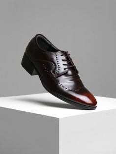 Editor's NotesPASCOROZEN’s brogue shoes give basic and formal look with stitch detail and classic design.- Lace-up design- Comfortable fit- Stitch detail- Classic designMeasurements(in.)- Size: KR250mm(US7) - KR280mm(US10)- Heel Height: 0.2~1.6in.- Fits true to the sizeComposition & Care- (Outshell, Lining) Synthetic Leather (Heel) Synthetic Rubber- Please check the care labelDesigner- by PASCOROZEN Business Lace-up Shoes With Round Toe And Perforations, Semi-formal Oxford Lace-up Shoes With Round Toe, Classic Wingtip Lace-up Shoes With Stitched Sole, Business Casual Oxford Lace-up Shoes With Brogue Detailing, Business Brogue Lace-up Loafers, Business Lace-up Brogue Loafers, Business Lace-up Loafers With Brogue Detailing, Lace-up Brogue Loafers For Business, Formal Loafers With Brogue Detailing And Round Toe