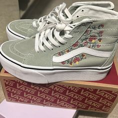 Beautiful Olive Green Vans! Worn Maybe Twice In Perfect Condition. Embroidered Sneakers For Spring Streetwear, Spring Embroidered Sneakers For Streetwear, Spring Streetwear Embroidered Sneakers, Green Vans Outfit, Olive Green Vans, Embroidered Vans, Vans Green, Green Vans, Van Color