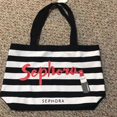 Sephora Tote Sephora Shopping Bag, Sephora Bag, Womens Tote Bags, Sephora, Bag Lady, Black And White, Women Shopping, Black, Color