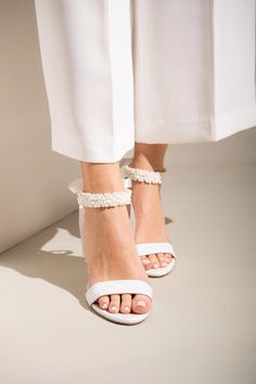 White Leather Block Heel Wedding Sandals With Perla Ankle Strap Women Wedding Shoes, Bridal Shoes, Wedding Heels - Etsy Greece White Pearl Embellished Wedding Shoes For Bridesmaids, Wedding Sandals With 4-inch Heel And Round Toe, Open Toe Heels With 4-inch Heel For Bridal Shower, Wedding Shoes With 4-inch Open Heel, Pearl Embellished High Heels For Bridal Shower, Pearl Embellished Heels For Bridal Shower, Elegant Ankle Strap Sandals For Bridal Shower, Bridal Shower Pearl Embellished Ankle Strap Sandals, Summer Pearl Embellished Block Heel Heels