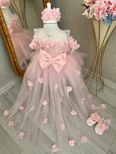 Pink Baby Girl Tulle Dress, Baby Flower Girl Dress, Pink Wedding Dress, Baby Tutu Dress, Girl Puffy Dress, Princess Pink Dress This pink puffy dress is specially designed and handmade for your baby girl. Your girl will be like a princess with these dresses that she can wear on special occasions such as birthdays, weddings and christmas. This dress, which will create your girl's style with a clasp and shoes, is ideal for special occasions. Check out our baby girl dresses selection for unique handmade dresses from AymiraDesign. ✿ Product Features; ✰ Baby Dress Materials: Tulle ✰ Baby Dress Color: Pink ✰ Set Content: Dress, Clasp, Shoes ✰ Size Options: * 0-3 months, 3-6 months, 6-9 months, 9-12 months, 12-18 months, 18-24 months, 2T, 3T, 4T, 5, 6 US kids' numeric ✰ Note: Shoes are US children Pink Floral Applique Dress For Baptism, Pink Tutu Wedding Dress With Bow, Princess Baptism Dress With Floral Applique In Tulle, Princess Style Baptism Dress With Floral Applique In Tulle, Princess Style Tulle Baptism Dress With Floral Applique, Pink Baptism Dress For Spring Pageant, Cute Flower Shaped Wedding Dresses, Princess Pink Dress, Baby Tutu Dress