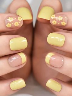 more in the telegram Yellow Nail, Cute Simple Nails, Daisy Nails, Smink Inspiration, Simple Gel Nails, Purple Nail, Cute Gel Nails