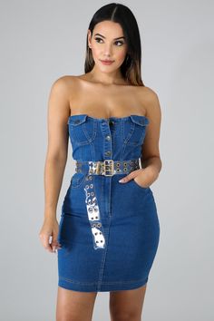 Material: DenimSize: S,M,L,XLColor:BlueSleeves:SleevelessPattern Type: Bodycon.Length: ShortOccasion: Summer, Daily, Casual, StreetPackage Contents: 1* Dress, without Accessories. Denim Tube Dress, Miami Trip, Dress Name, Hip Clothes, Boutique Fashion, Tube Dress, European Fashion, Moda Casual, Fashion Boutique