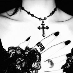 #goth #gothic #graveyard #cemetery #pin #icon #edit #metal #mallgoth #y2k #90s #2000s White Goth Aesthetic, Corp Goth, Goth Outfit Inspo, Goth Baddie, Fav Aesthetic