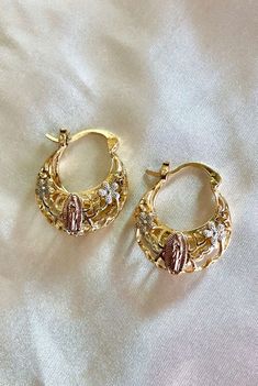 Virgin Mary Earrings, Mexican Jewelry Gold, Hispanic Jewelry, La Jewelry, How To Have Style, Indie Jewelry