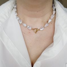 White Baroque necklace,White pearl Chunky Necklace, 18k Gold Plated Cuban Chain, white summer necklace, white pearl choker, white baroque necklace, white mother pearl necklace, summer necklace, summer jewelry trends, gift for women, bold ivory necklace, gift for bestfriend, gift for wife, aesthetic pearl necklace, Stainless Steel Pearl Beaded necklace, ellie vail jewelry, waterproof necklace for women, shell Necklace Pearl Jewelry With Toggle Clasp As A Gift, Pearl Jewelry With Toggle Clasp For Gift, Gold Pearl Necklace With Toggle Clasp, Baroque Pearl Necklaces With Lobster Clasp As Gift, White Toggle Necklace With Pearl Pendant As Gift, White Toggle Necklace With Pearl Chain, White Pearl Toggle Necklace With Pearl Charm, Baroque Pearl Necklace With Lobster Clasp As Gift, Pearl Chain Necklace With Lobster Clasp As Gift