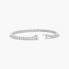 The distinct and elegant outline of the oval shape diamonds combined with their beautiful scintillation make this tennis bracelet the perfect piece to add to your jewelry collection. Diamond Tennis Bracelet, Tennis Bracelet Diamond, Lab Created Diamonds, Tennis Bracelet, Oval Shape, Lab Grown Diamonds, Jewelry Collection, Tennis, Diamonds