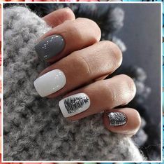 Christmas Nail Designs - Just Face It! - Finding a product is not simple. Try here to get all your supplies. Square Nail Designs, Short Square Nails, 50 Christmas