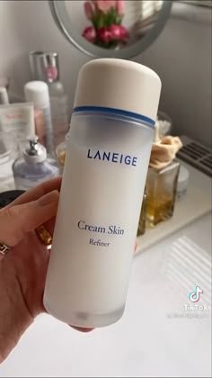 Skin Care Aesthetic Korean, Aesthetic Korean Skincare, Korean Moisturizer, Korean Skincare Collection Aesthetic, Kbeauty Korean Skincare Aesthetic