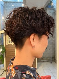 Short Non Binary Haircuts, Shaved Haircut, Non Binary Haircuts, Tomboy Hair, Short Shaved Hairstyles, Asian Short Hair