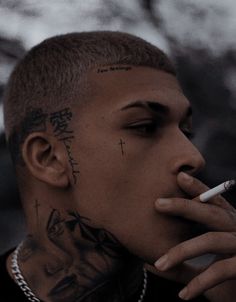 Buzzcut Tattoo Men, Buzzcut Men Aesthetic, Head Tattoo Hair, Hair Tattoo Man, Face Tattoo Men, Mens Face Tattoos, Hair Clipper Sizes, Joker Face Tattoo, Hairline Tattoos