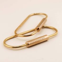 Hold onto your keys with ease with our Brass Oval Key Ring. This solid brass key ring is the perfect add-on to our handcrafted keychains and features a screw lock to keep all of your keys secured. House Keys Ring, Circle Key Ring With Wallet, Hotels Key Rings, Gold Keychain Key Rings, Key Ring Stl, Holding Onto You, Puzzle Crafts, Class Gift, Gifts Cards