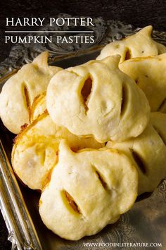 harry potter pumpkin pasties on a silver platter with the words, harry potter pumpkin pasties