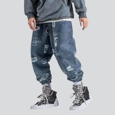 Step out in style with the 2023 Spring-Summer Collection's medium-waist denim joggers! Crafted with premium denim. these joggers feature a street-style distressed pattern and drawstrings closure. making them the perfect blend of contemporary fashion and nostalgic grunge.Why They're Your Next Summer Staple: Grunge Galore: Inspired by the iconic '90s grunge movement. these joggers exude an effortlessly cool attitude. Distinctive Paint Pattern: Expertly crafted with a unique street-style paint patt Cool Attitude, Painted Denim, Denim Joggers, Street Style Trends, Modern Trend, Denim Design, City Style, Street Style Looks, Premium Denim