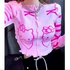 New Hello Kitty Crop Sweater Sanrio Fashion, Hello Kitty Things, Ladies Short Jackets, Hello Kitty Cartoon, Slim Sweater, Kawaii Sanrio, Outfit Ideas Fashion, Y2k Tops, T Shirt Fashion